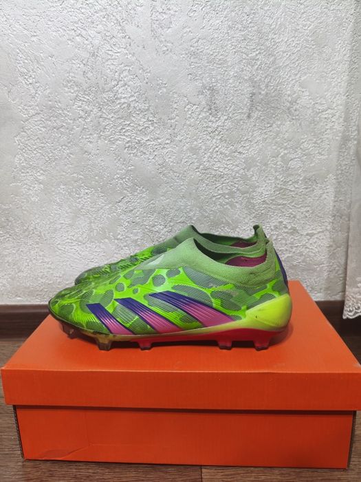 Продаю бутсы Adidas Predator