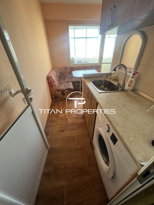 Дава се под наем Едностаен апартамент в Бургас, Меден рудник - зона А - 50 кв.м за 280.5 € - Снимка #1