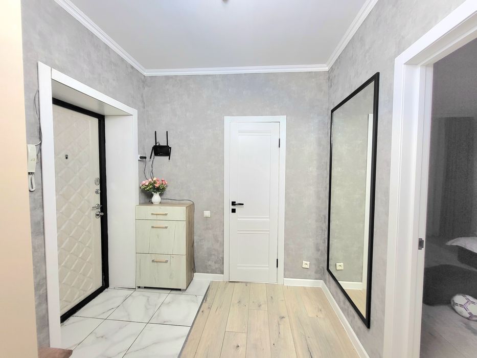 Продам шикарное зеркало