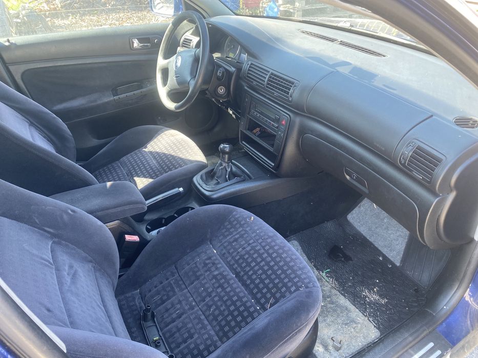 VW Passat 5.5 1.9tdi На Части