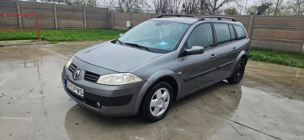 Vând Renault Megane 16benzina