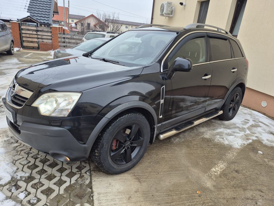 Vând Opel Antara Cosmo, tracțiune integrală 4x4, motor 2.0 CDTI