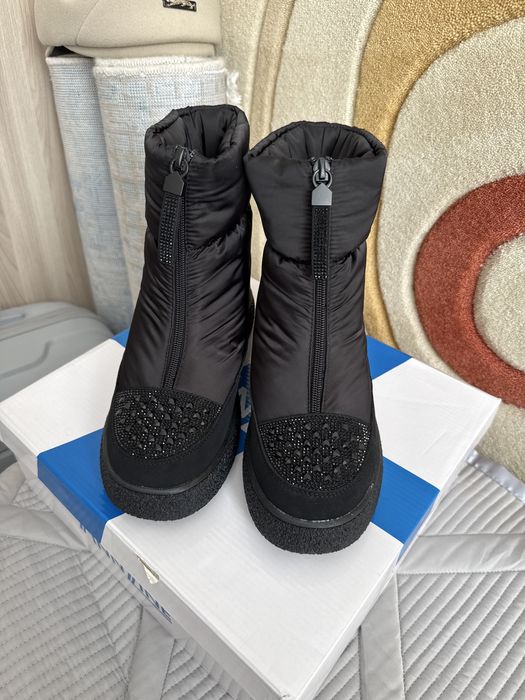 Продам полусапожки женские