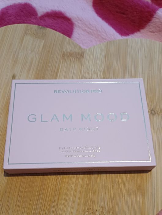 Лот  декоративна козметика