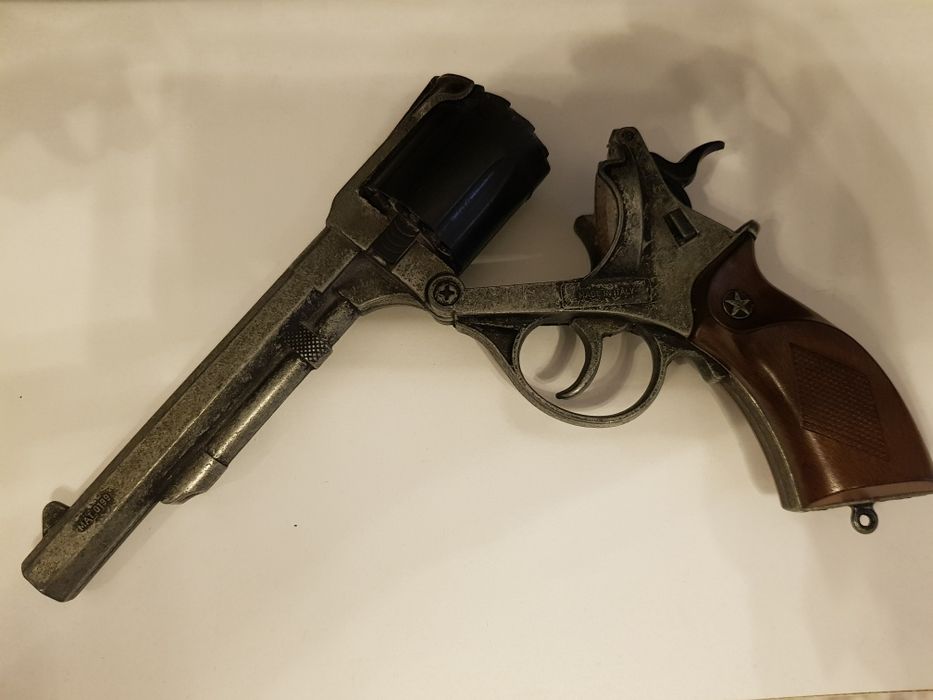 Pistol revolver jucarie cu capse