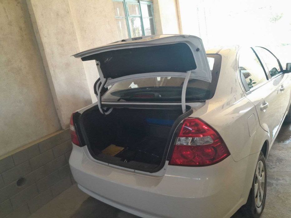 Nexia 3 2020 mexanika probeg 11000km halol birinchi qo'l