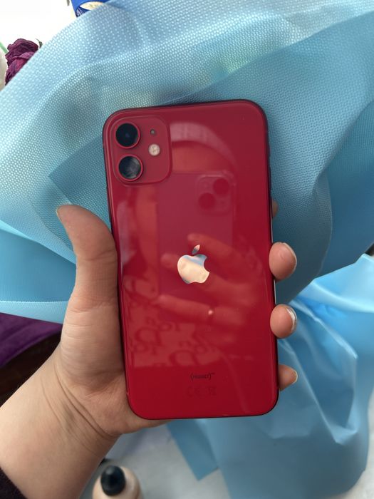 Айфон 11   64 гб