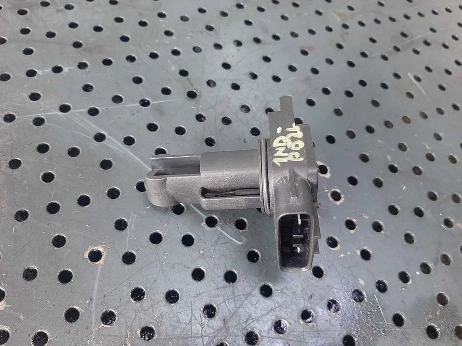 debitmetru toyota yaris p1 p2 1.4 d 1nd-p52l  22204-0n010