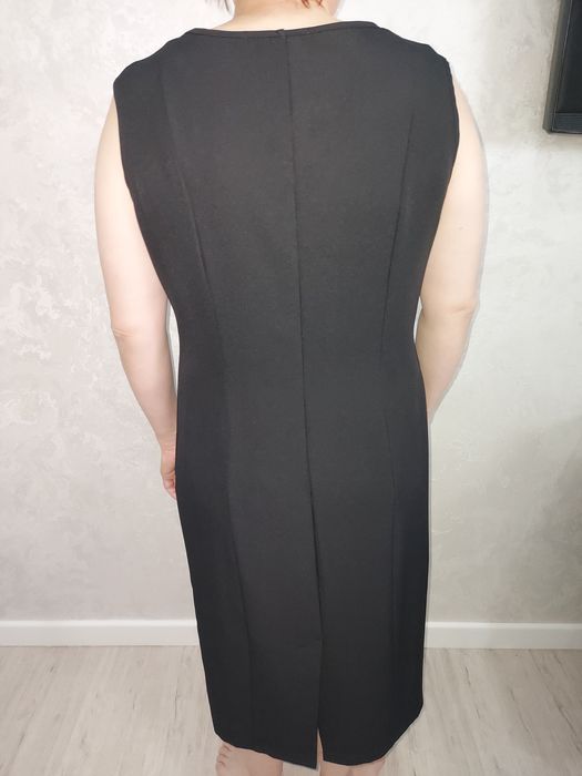 Вечернее черное  платье