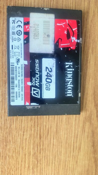 SSD Kingston SSDNow V300 de 240 GB cu interfață SATA