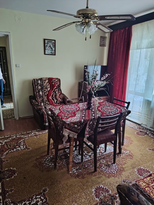 Vând apartament 2 camere, zonă ultracentrală