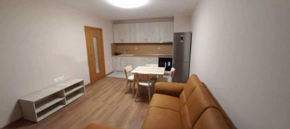 Дава се под наем Двустаен апартамент в София, Дружба 1 - 57 кв.м за 509.49 € - Снимка #1