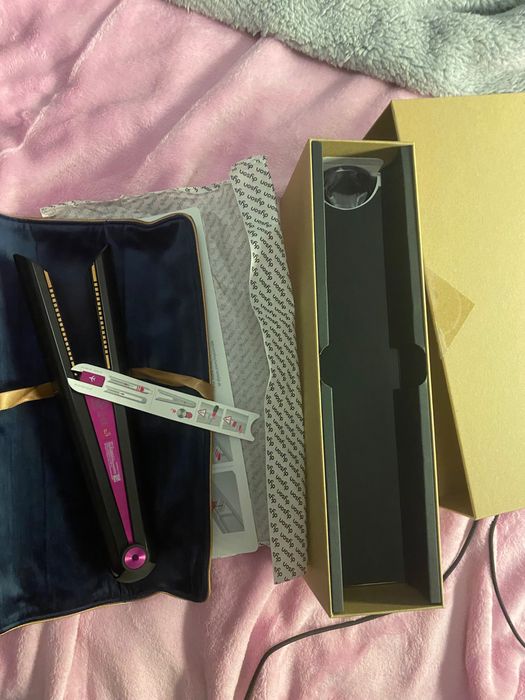 Placa de par fara fir, Dyson Coralle