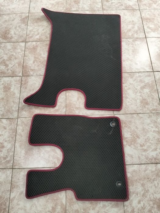 Продам два коврика для DAV