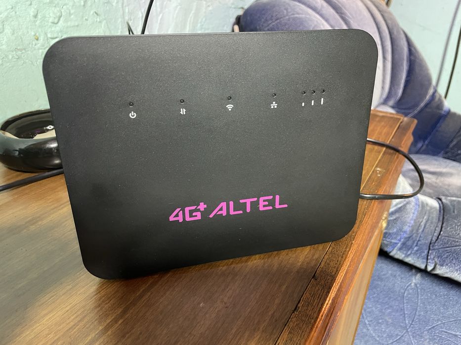 Роутер Altel 4G model P28