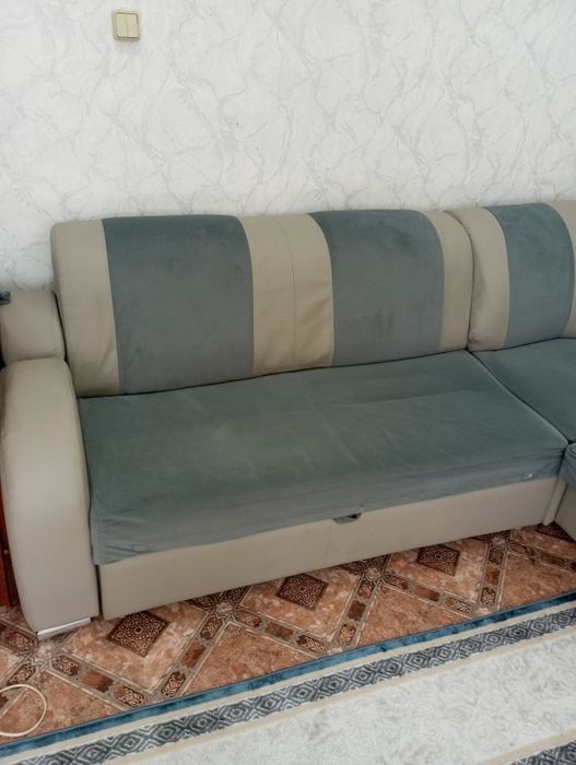 Продам угловой диван