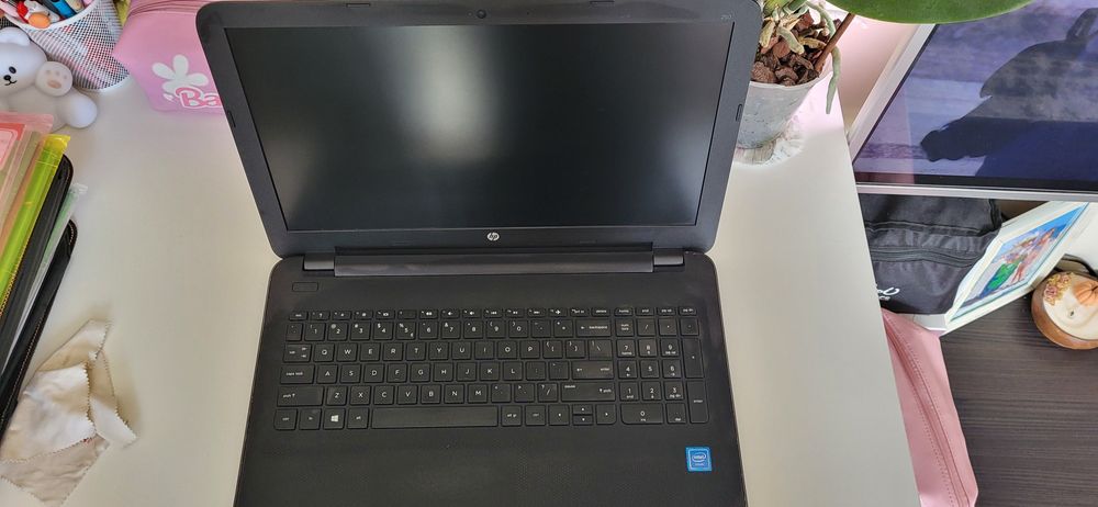Лаптоп hp като нов