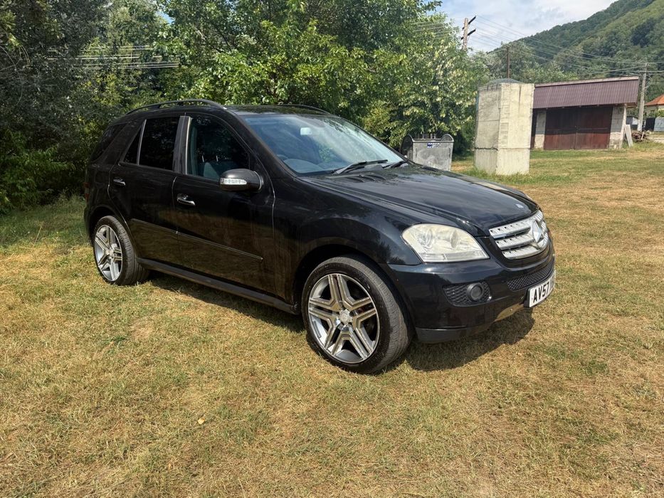 Mercedes. Ml 320 volan deapata