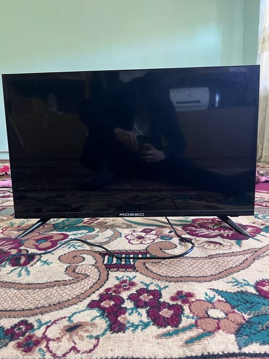Rosso 32 lik TV satiladi