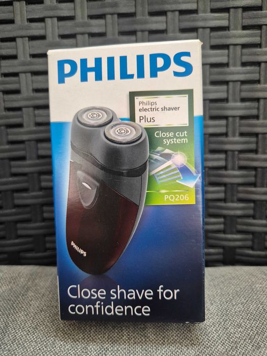Philips Electric Shaver Plus