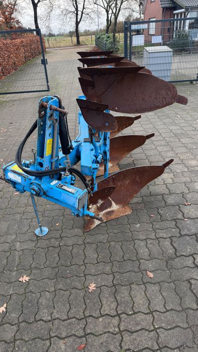 Lemken Opal 110 Claas Arion, Case Puma, John Deere