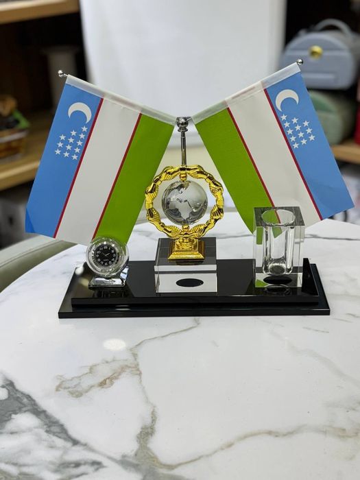 Президентский падрок Настольные органайзер для руководителей серьёзно