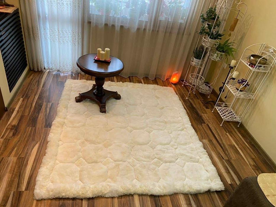 Килим от Алпака. Естествена кожа