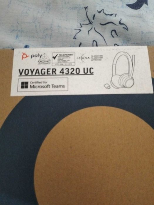Casti Plantronics Voyager 4320 UC, USB-A si C, Negru