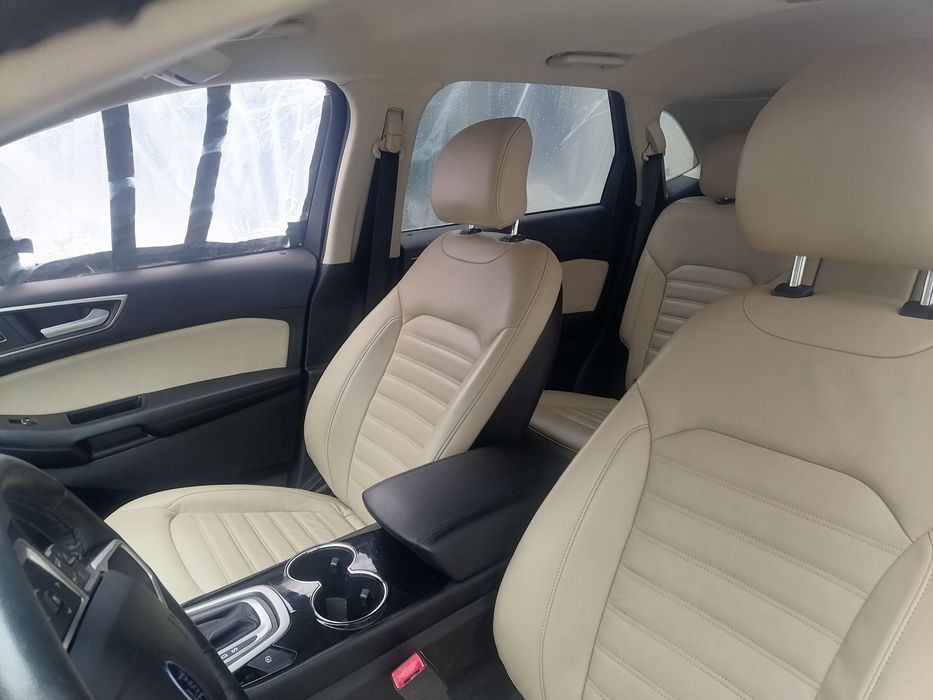 Scaune bancheta fete ușa Ford Edge 2016