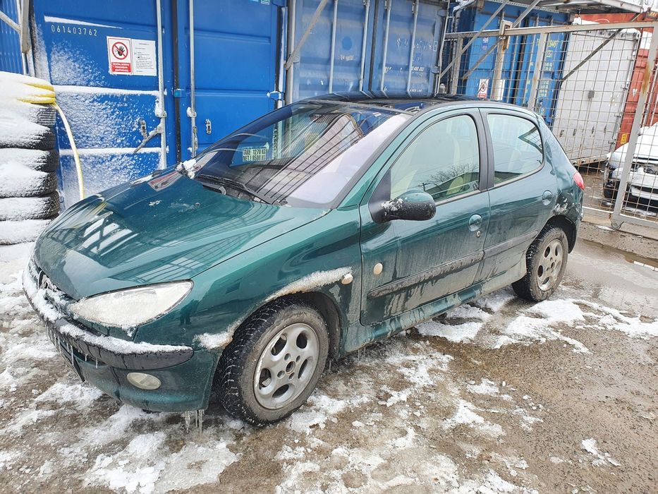 Dezmembrari  Peugeot 206  1998  > 0000 1.4 Benzina