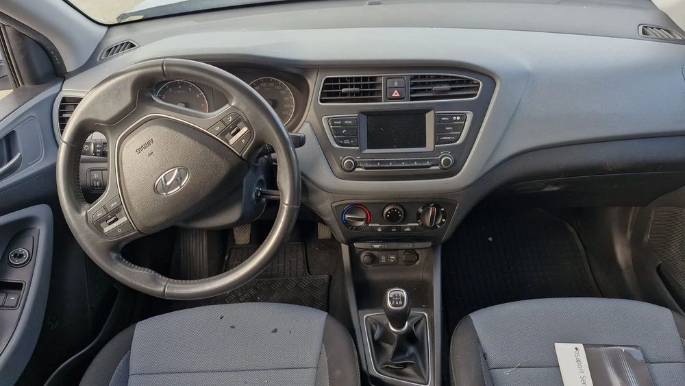 Dezmembram Hyundai I20 an 2019 motor 1.2 benzina cod G4LA-6 cutie manuala cod 5TE9