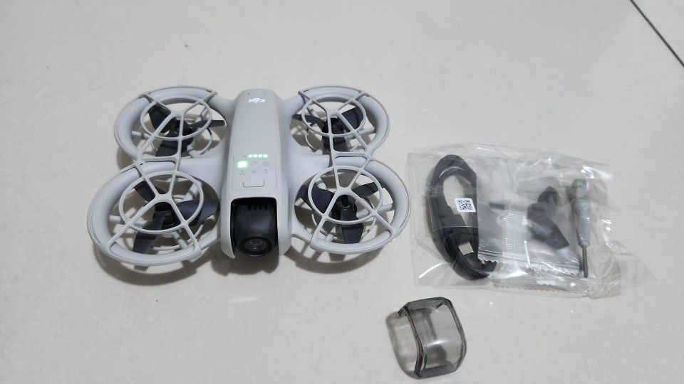 Дрон Dji neo дрон.