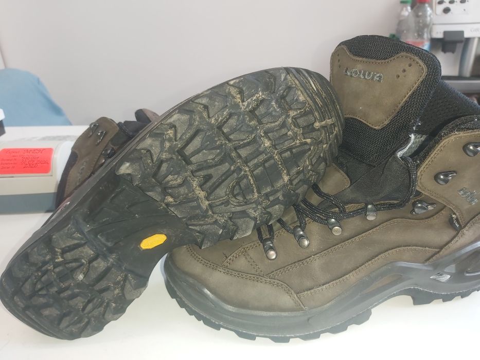 Турска обувка LOWA 43 1/3