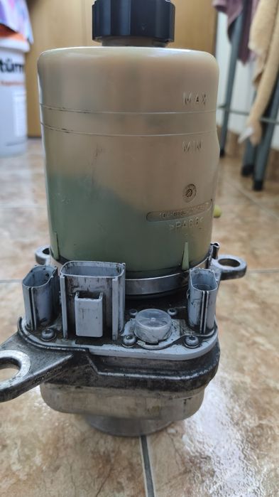 Pompă servodirecție Ford Focus 2