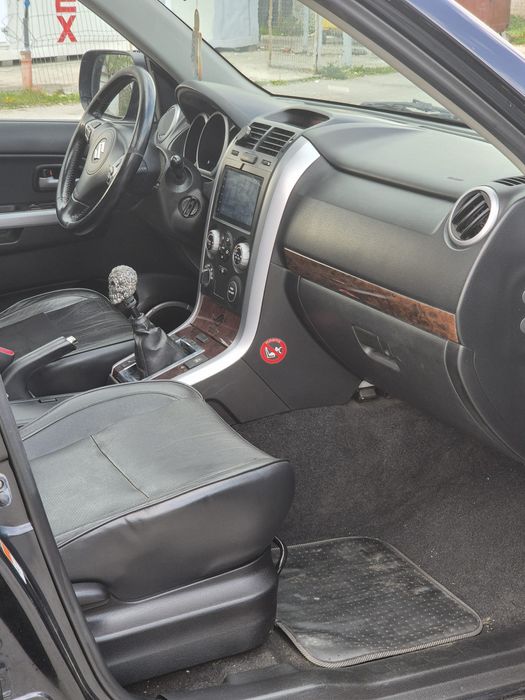Suzuki Grand Vitara/4x4/1.9d/full/piele/trapa/keyles go/entry/xenon