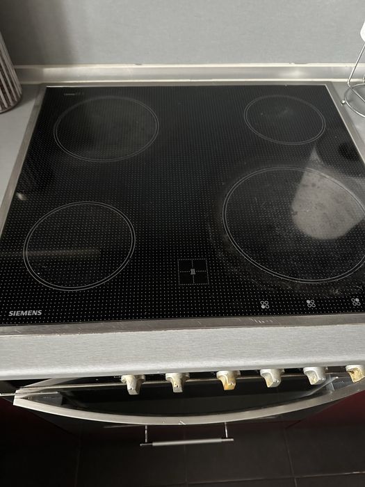 Фурна Тека с керамичен плот