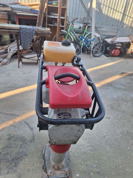 MAI compactor Stone XH670