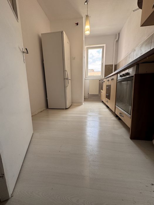 Particular vand apt 2 camere mobilat utilat complet