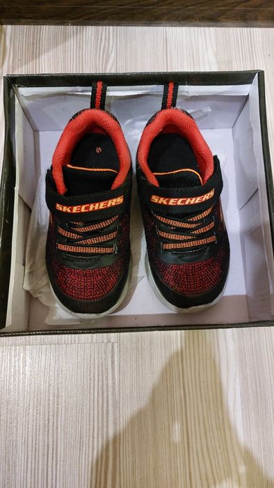 Бебешки буйки за прохождане и подарък