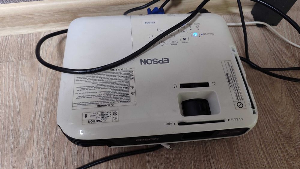 Продам проектор Epson