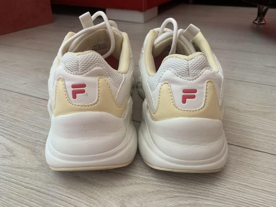 маратонки Fila Фила 40.5 р-р и Планински #40