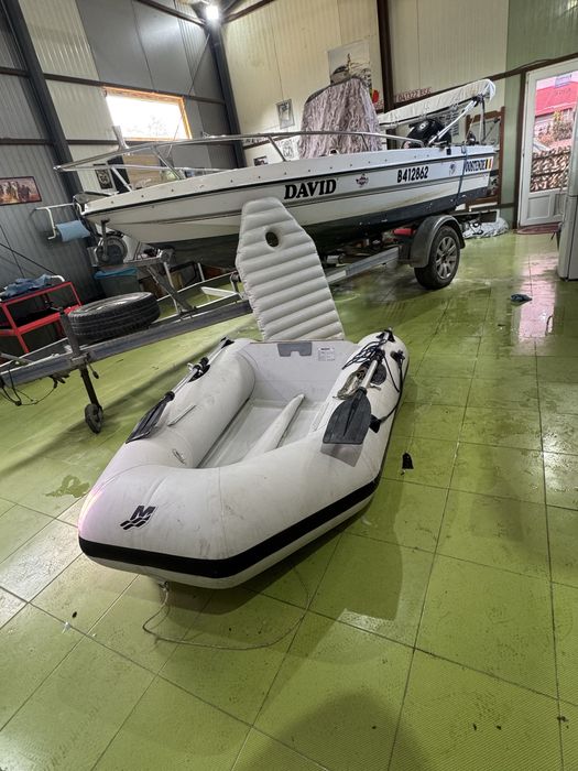Barca quicksilver ,2m , barca este  in stare  foarte  buna