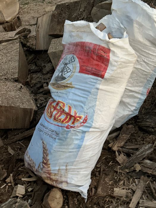Дрова в мешках продам