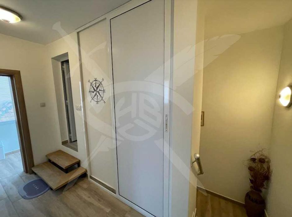 Къща - кв. Сарафово