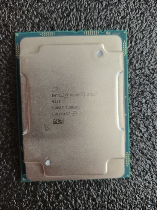 Vand procesoare Intel Xeon Gold