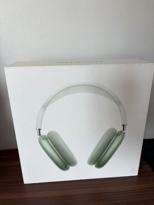 Apple Air pods max
