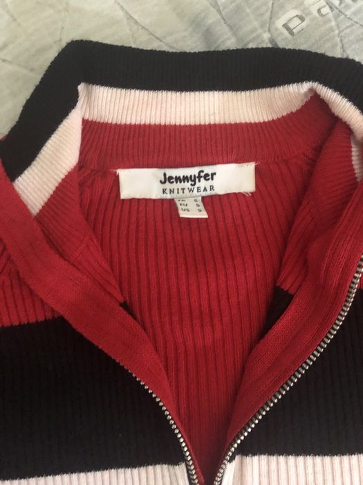 Женская кофточка