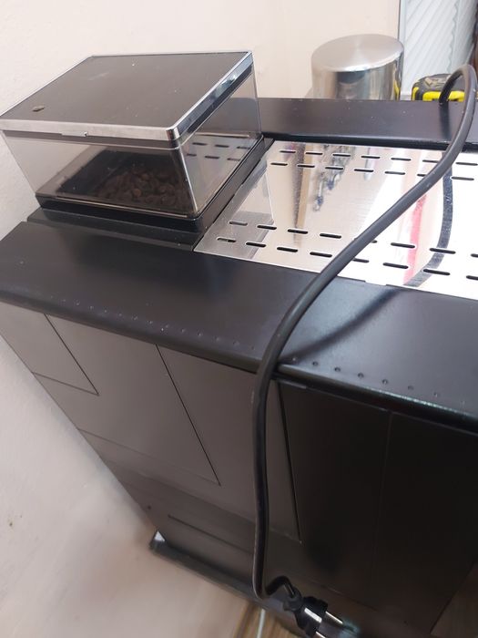 Продам кофемашину