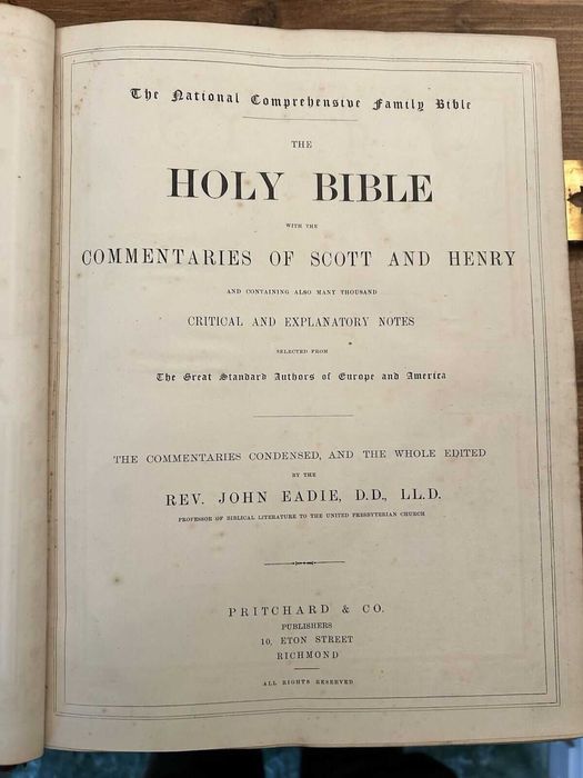 Biblia / Biblie veche , 1870 , engleza , 6 kg , 34 x26x9 cm , piele