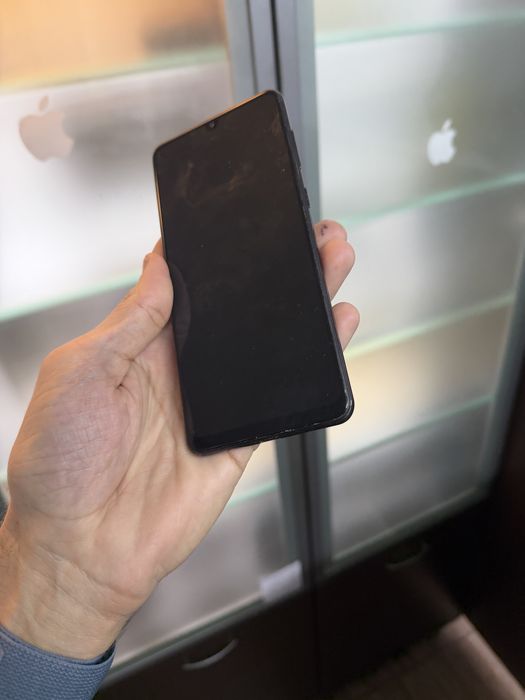 Vand Samsung A31 blue